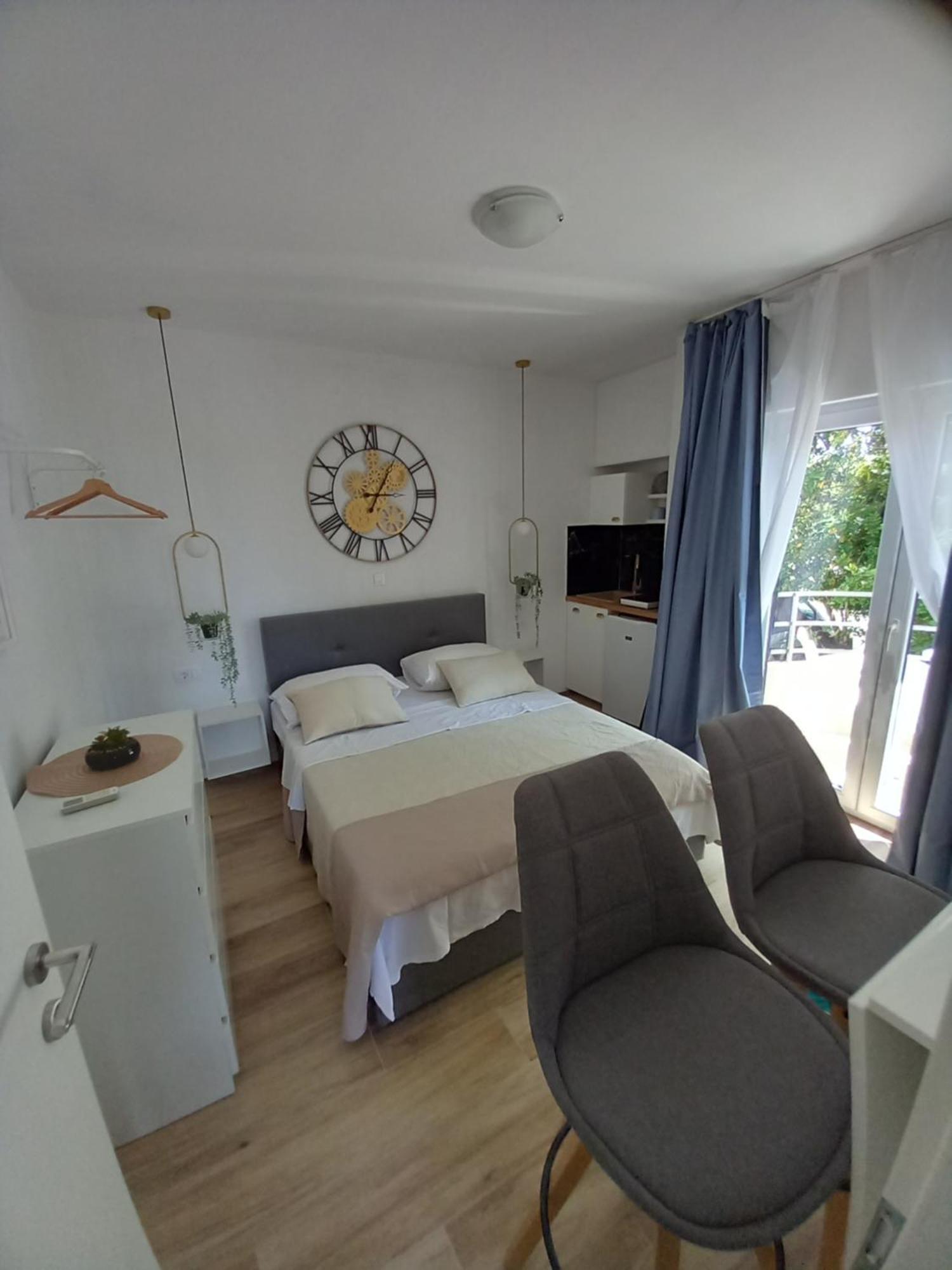 Barko Apartment And Rooms Hvar Town Luaran gambar
